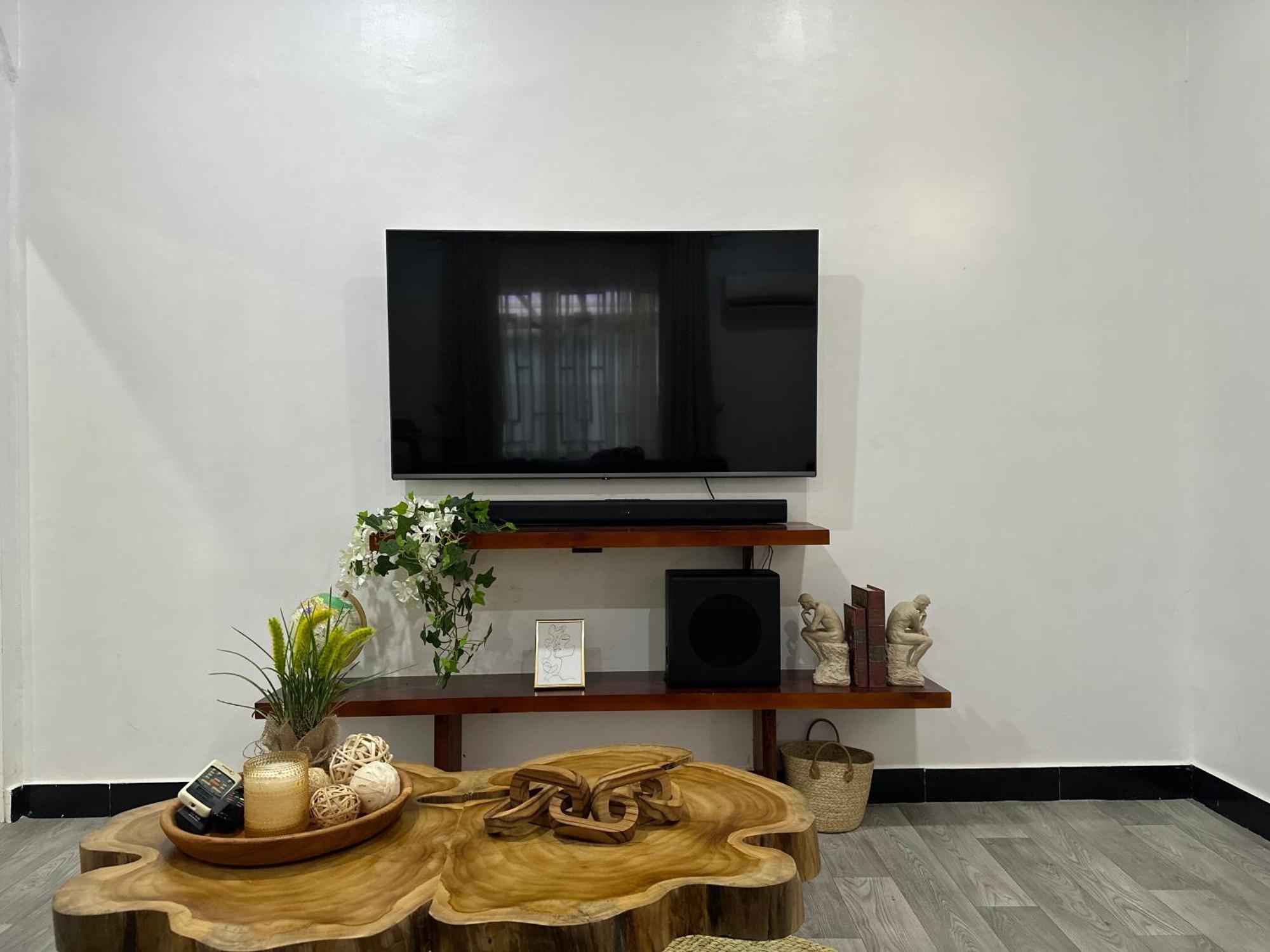 Radiant Retreat Homes دار السلام المظهر الخارجي الصورة