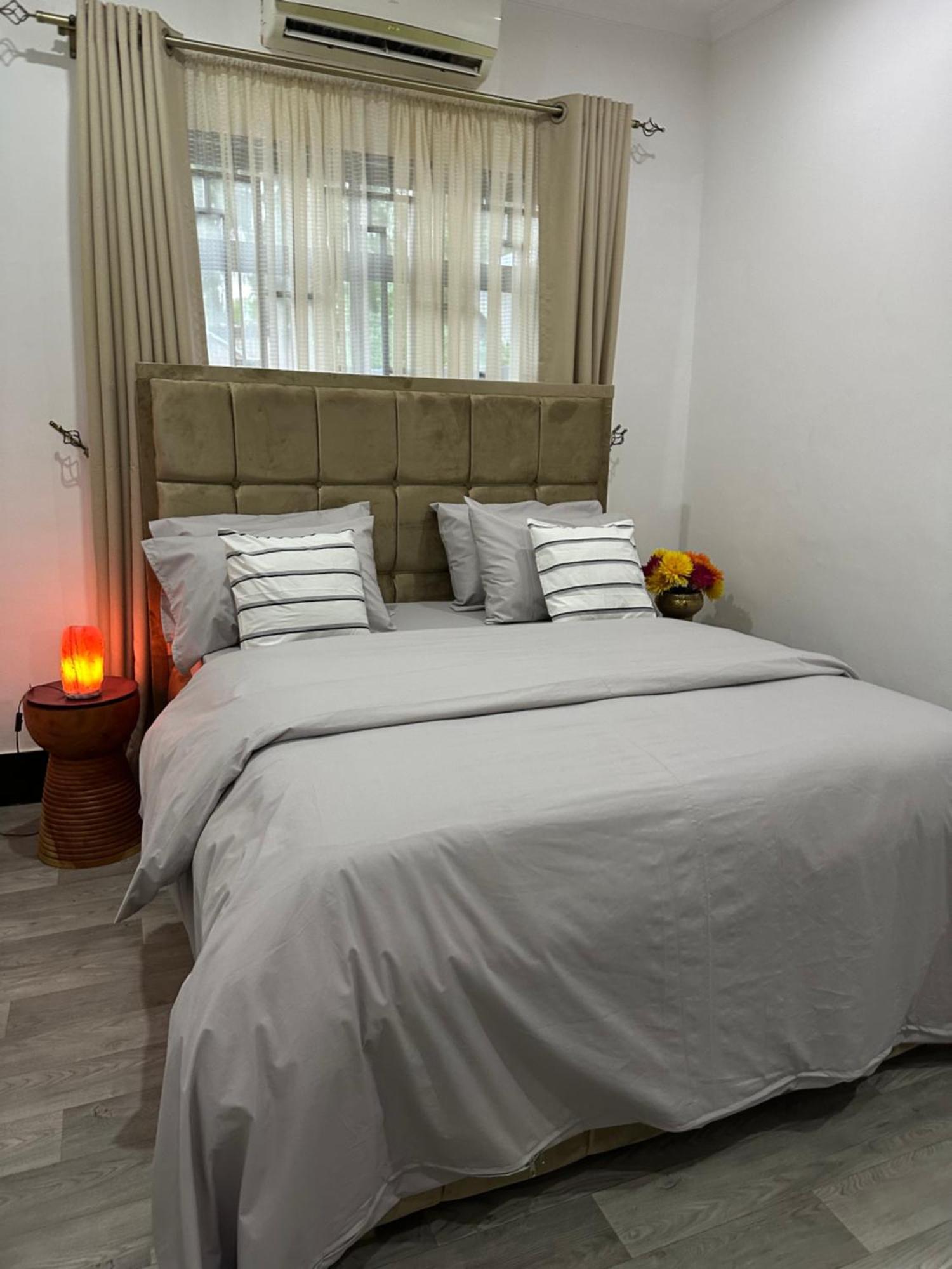 Radiant Retreat Homes دار السلام المظهر الخارجي الصورة